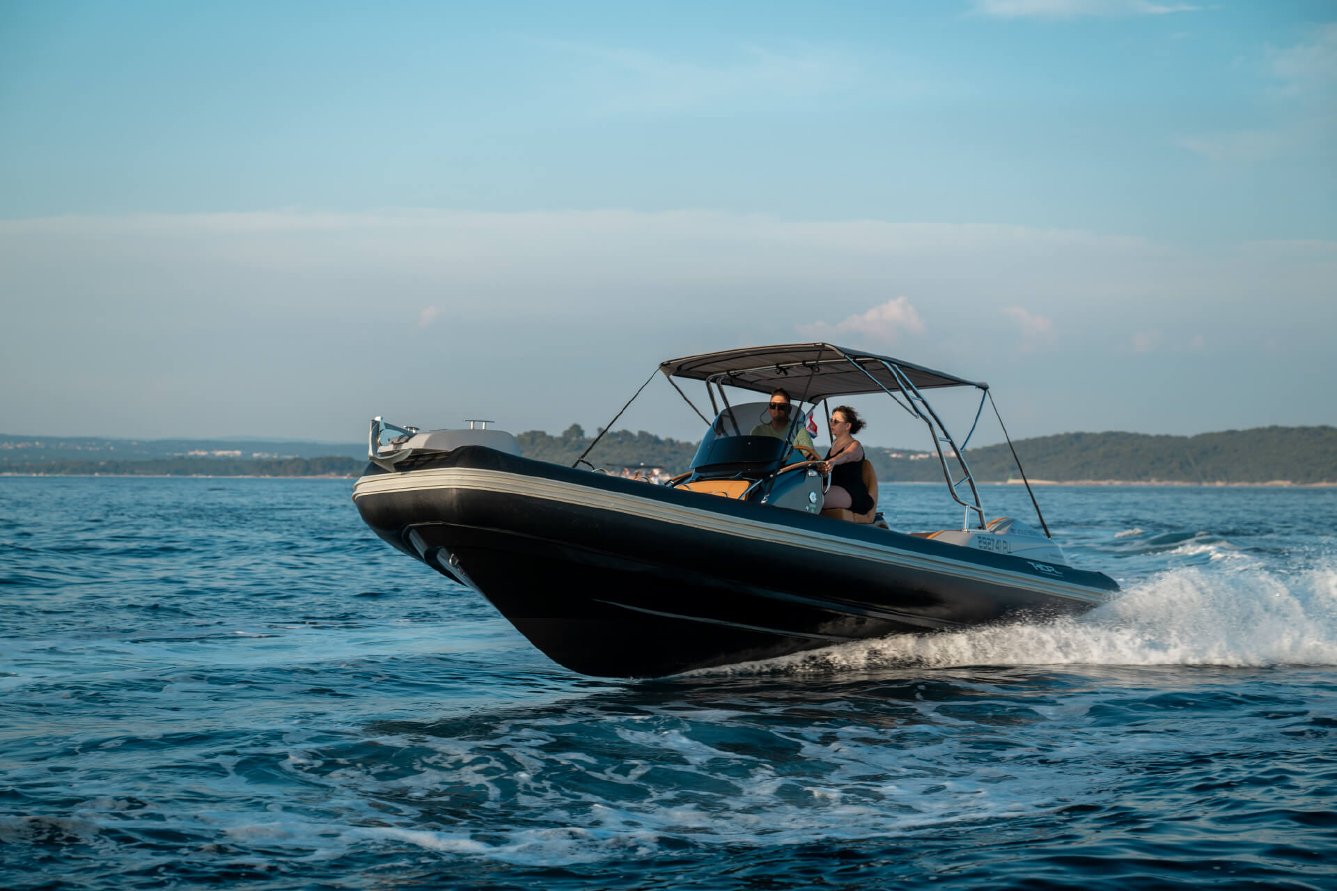 MK Photo Buy a boat hero 3